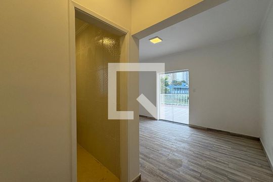 Suite de casa à venda com 4 quartos, 173m² em Jardim, Santo André