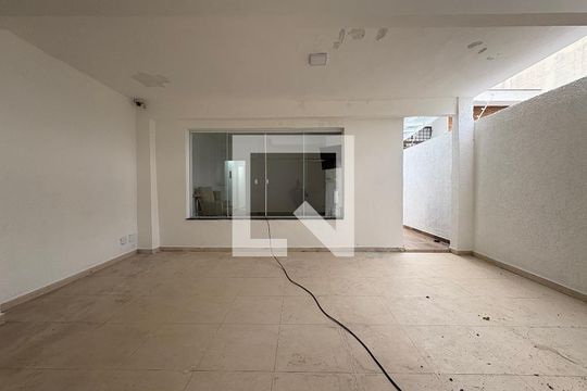 Garagem de casa à venda com 4 quartos, 173m² em Jardim, Santo André