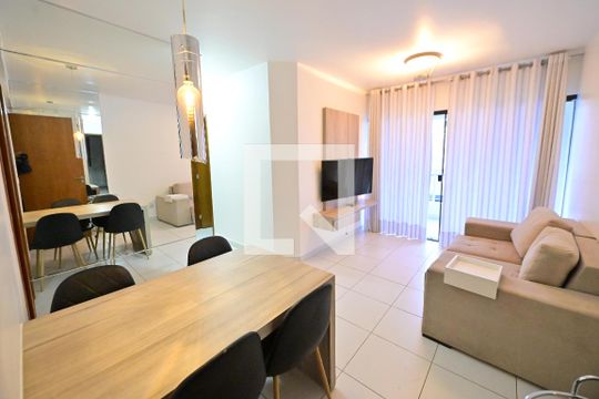 Apartamento à venda com 2 quartos, 66m² em Alto da Glória, Goiânia