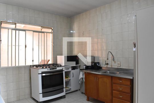 Cozinha de casa à venda com 4 quartos, 480m² em Barreirinha, Curitiba