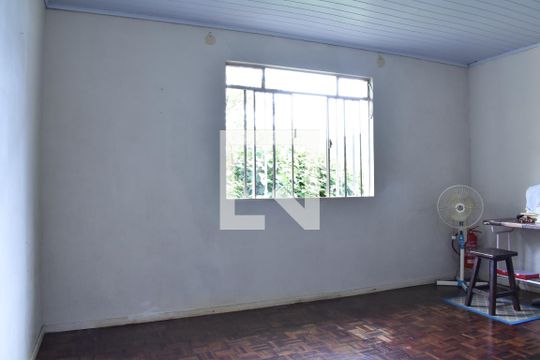 Quarto 1 de casa à venda com 4 quartos, 480m² em Barreirinha, Curitiba