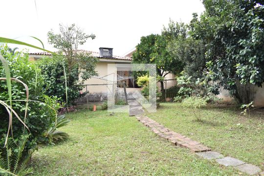 Área externa - Jardim de casa à venda com 4 quartos, 480m² em Barreirinha, Curitiba