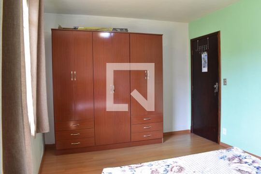 Quarto 3 de casa à venda com 4 quartos, 480m² em Barreirinha, Curitiba