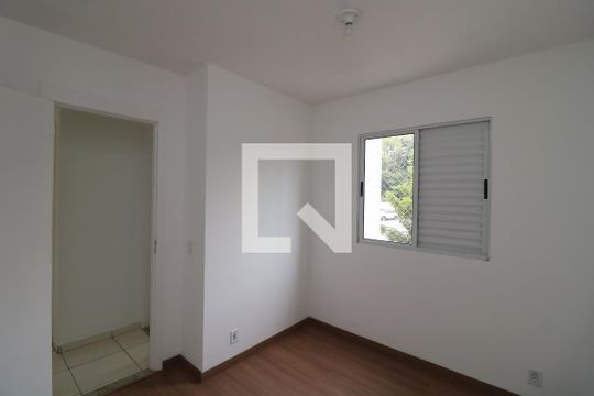 Quarto 2 de apartamento para alugar com 2 quartos, 45m² em Cidade São Mateus, São Paulo