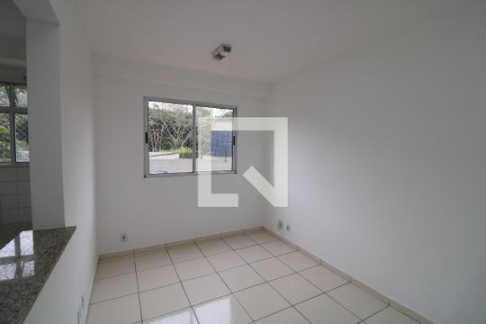 Apartamento para alugar com 2 quartos, 45m² em Cidade São Mateus, São Paulo