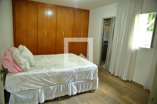 Suíte de casa à venda com 3 quartos, 172m² em Baeta Neves, São Bernardo do Campo