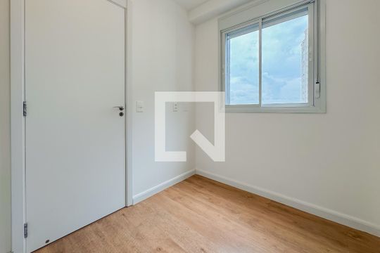 Quarto 1 de apartamento para alugar com 2 quartos, 41m² em Vila São José, São Paulo