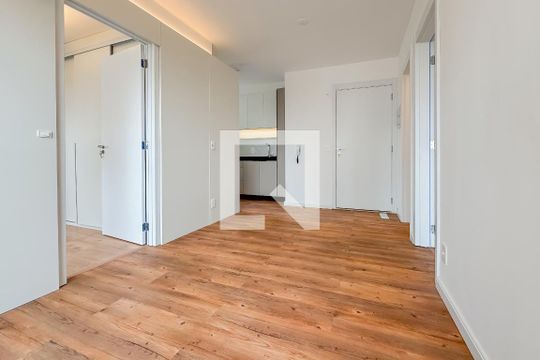 Sala de apartamento para alugar com 2 quartos, 41m² em Vila São José, São Paulo