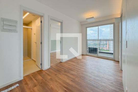 Apartamento para alugar com 2 quartos, 41m² em Vila São José, São Paulo