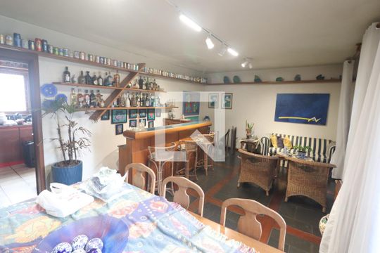 Sala 3 de casa à venda com 4 quartos, 650m² em Ideal, Novo Hamburgo