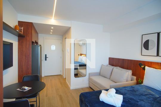 Apartamento à venda com 1 quarto, 32m² em Rio Branco, Porto Alegre