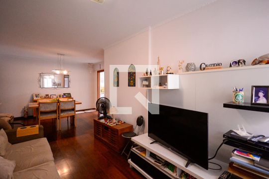 Sala de apartamento para alugar com 2 quartos, 63m² em Vila Gumercindo, São Paulo