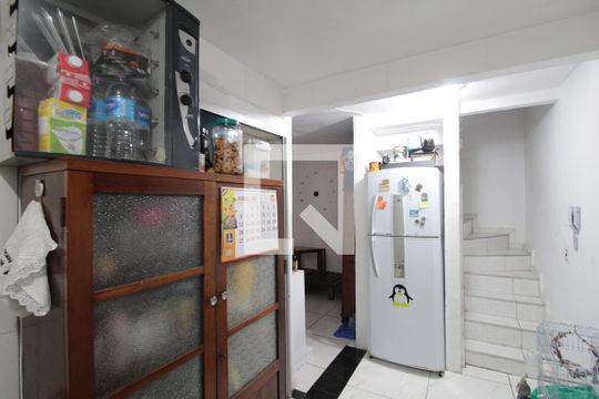 Cozinha e Área de Serviço de casa de condomínio à venda com 2 quartos, 60m² em Jardim Guanabara, Belo Horizonte