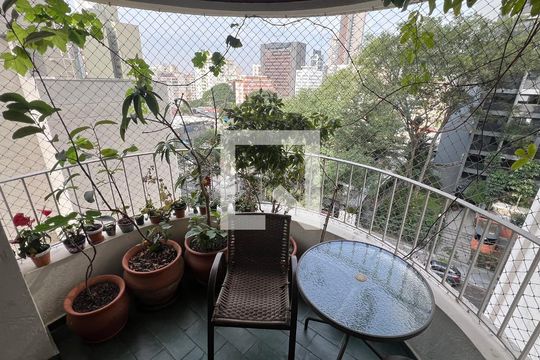 Varanda de apartamento à venda com 3 quartos, 120m² em Pinheiros, São Paulo
