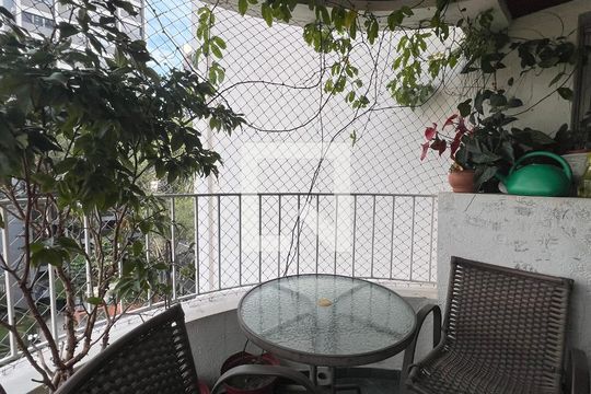 Varanda de apartamento à venda com 3 quartos, 120m² em Pinheiros, São Paulo