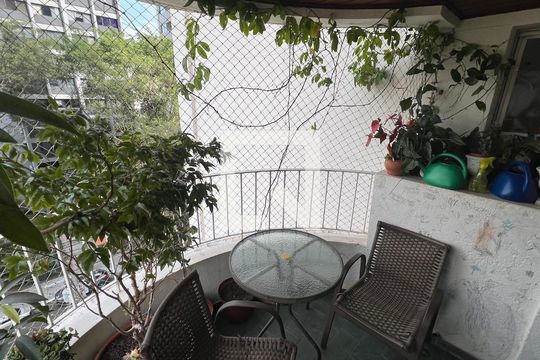 Varanda de apartamento à venda com 3 quartos, 120m² em Pinheiros, São Paulo
