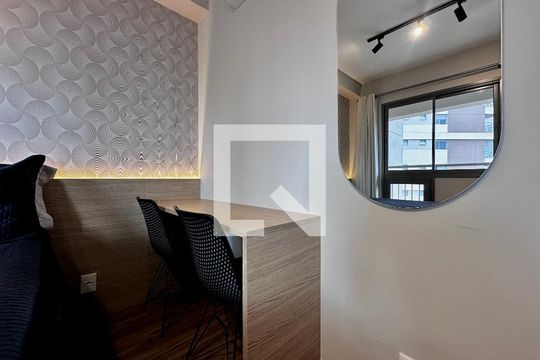 Studio de kitnet/studio para alugar com 0 quarto, 25m² em Santo Amaro, São Paulo