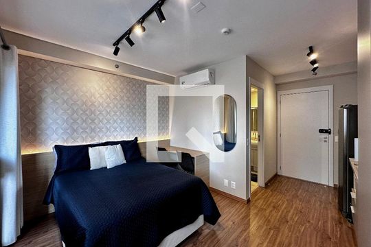 Kitnet/Studio à venda com 0 quarto, 25m² em Santo Amaro, São Paulo
