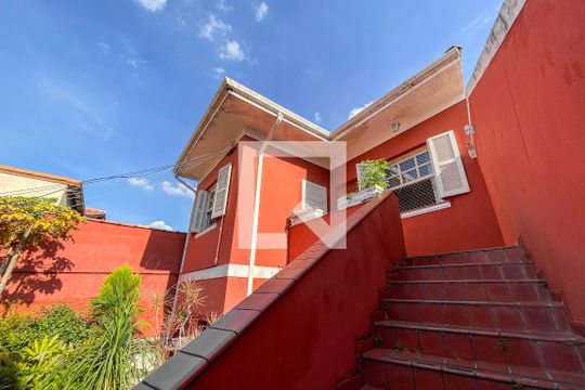 Casa para alugar com 3 quartos, 200m² em Jardim da Gloria, São Paulo