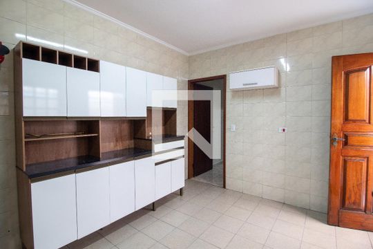 Cozinha de casa para alugar com 3 quartos, 125m² em Jardim Sarah, São Paulo