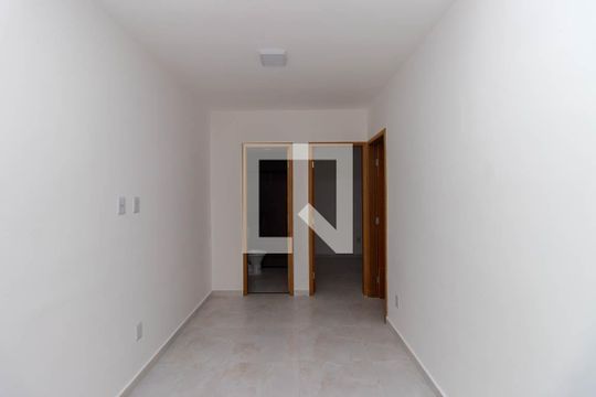Sala/Cozinha de apartamento para alugar com 1 quarto, 35m² em Vila Germinal, São Paulo