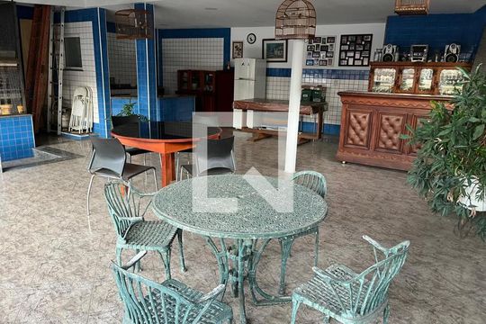 Casa à venda com 4 quartos, 350m² em Todos Os Santos, Rio de Janeiro