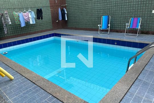Piscina de casa à venda com 4 quartos, 350m² em Todos Os Santos, Rio de Janeiro