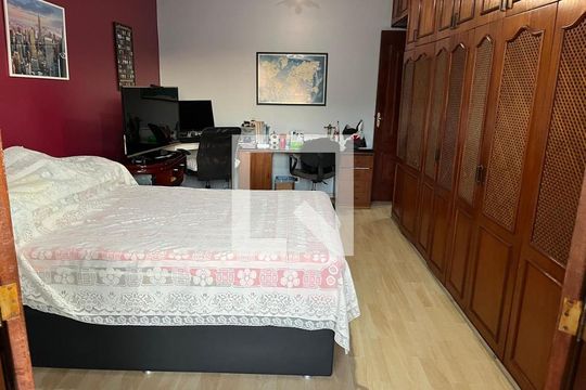 Quarto de casa à venda com 4 quartos, 350m² em Todos Os Santos, Rio de Janeiro