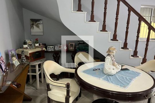 Sala de casa para alugar com 4 quartos, 350m² em Todos Os Santos, Rio de Janeiro