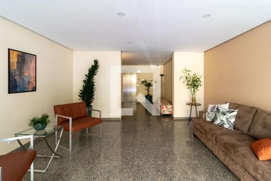 Hall social de apartamento para alugar com 3 quartos, 67m² em Perdizes, São Paulo