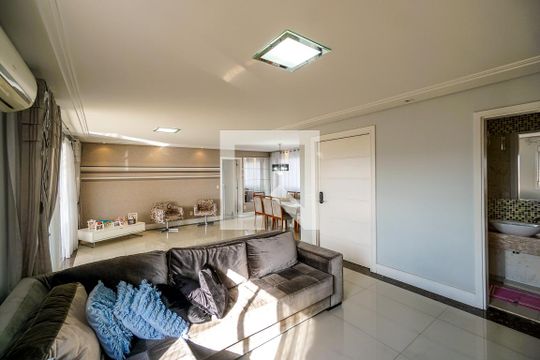 Sala de apartamento à venda com 3 quartos, 167m² em Parque São Jorge, São Paulo