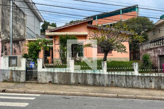 Fachada de casa à venda com 2 quartos, 101m² em Vila Boacava, São Paulo