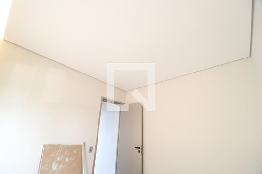 Quarto 1 de casa de condomínio para alugar com 5 quartos, 500m² em Jardim Sul, Uberlândia