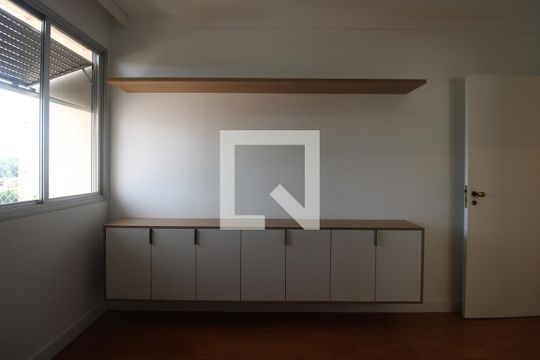 Quarto de apartamento para alugar com 1 quarto, 46m² em Vila Jequitibas, Campinas