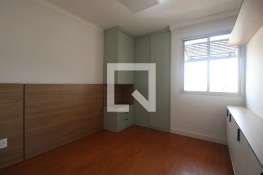 Quarto de apartamento para alugar com 1 quarto, 46m² em Vila Jequitibas, Campinas