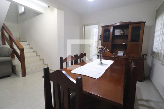 Sala de casa à venda com 3 quartos, 221m² em Vila Nova, Novo Hamburgo