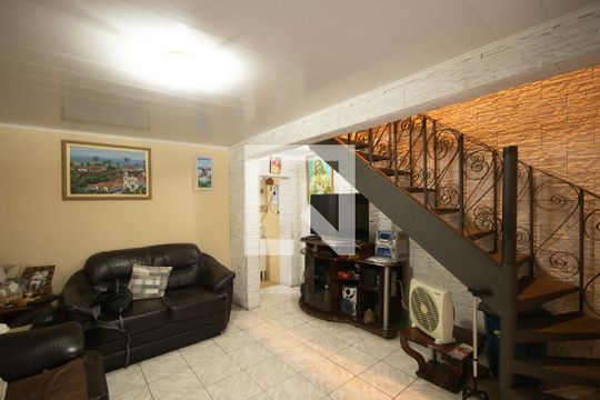 Casa à venda com 3 quartos, 80m² em Parque Casa de Pedra, São Paulo
