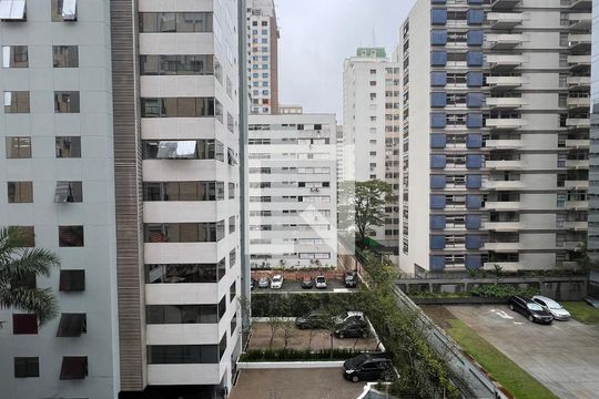 Vista da Sacada de kitnet/studio à venda com 1 quarto, 38m² em Vila Mariana, São Paulo