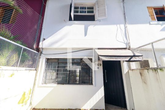 Garagem de casa para alugar com 2 quartos, 110m² em Cidade Monções, São Paulo