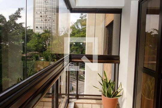Varanda da Sala de apartamento à venda com 4 quartos, 148m² em Vila Suzana, São Paulo
