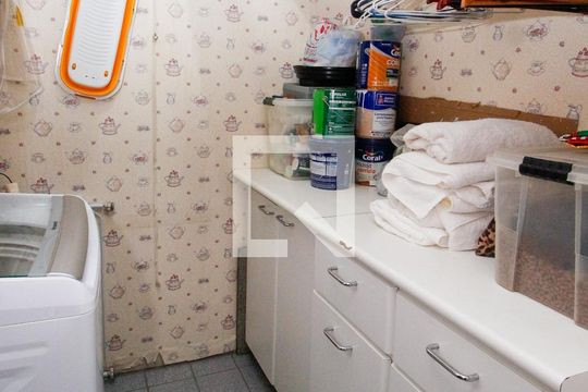 Área de Serviço de apartamento à venda com 4 quartos, 148m² em Vila Suzana, São Paulo