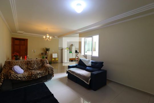 Sala de apartamento à venda com 3 quartos, 102m² em Vila Metalúrgica, Santo André