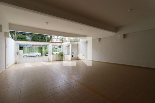 Garagem de apartamento à venda com 3 quartos, 102m² em Vila Metalúrgica, Santo André
