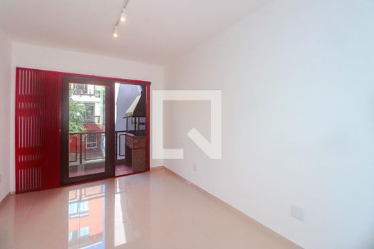Sala de apartamento para alugar com 1 quarto, 43m² em Petrópolis, Porto Alegre