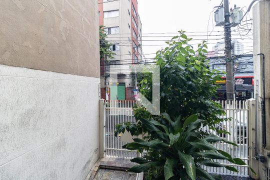 Vista do Quarto 1 de apartamento para alugar com 2 quartos, 71m² em Aclimação, São Paulo
