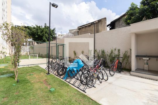 Área Comum - Bicicletário de apartamento para alugar com 2 quartos, 32m² em Engenheiro Goulart, São Paulo
