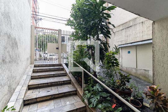 Entrada de apartamento para alugar com 2 quartos, 71m² em Aclimação, São Paulo