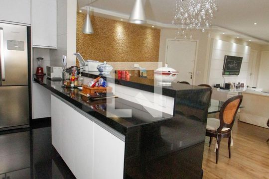 Cozinha de apartamento à venda com 3 quartos, 142m² em Vila Andrade, São Paulo