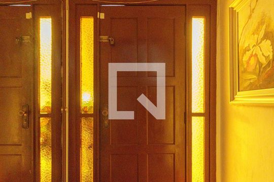 Sala de casa à venda com 2 quartos, 145m² em Cristo Redentor, Porto Alegre