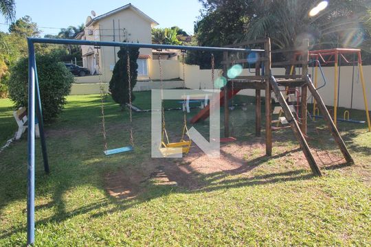 Área comum - Playground de casa de condomínio à venda com 2 quartos, 118m² em Hípica, Porto Alegre